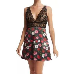 Hanky Panky Luxe Satin Chemise In Black Floral SZ M NWT